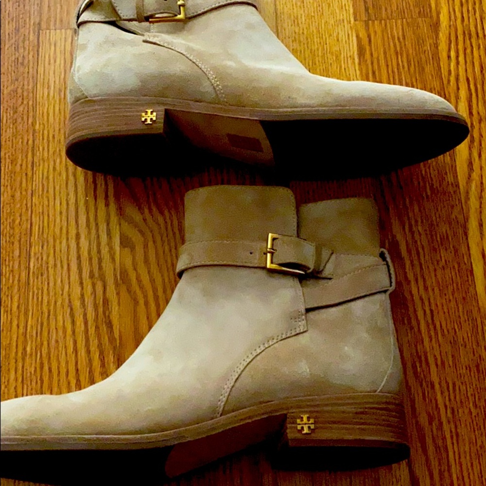 Suede ankle boots
